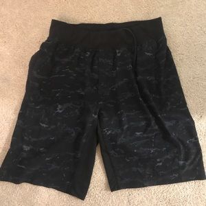 Men’s lululemon shorts